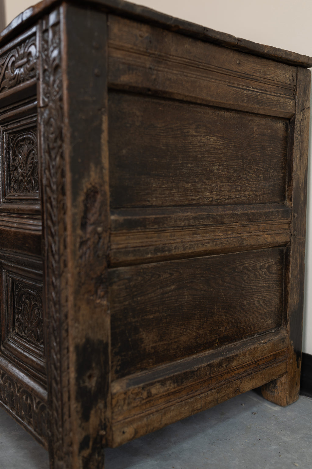 17th Century Carved Yorkshire Oak Coffer (Chest)