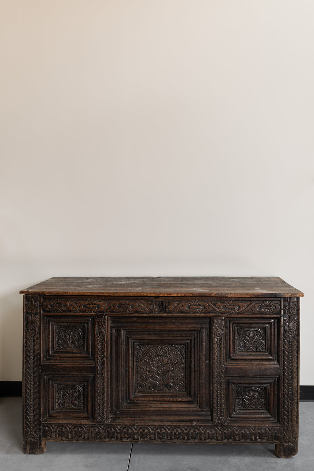 17th Century Carved Yorkshire Oak Coffer (Chest)